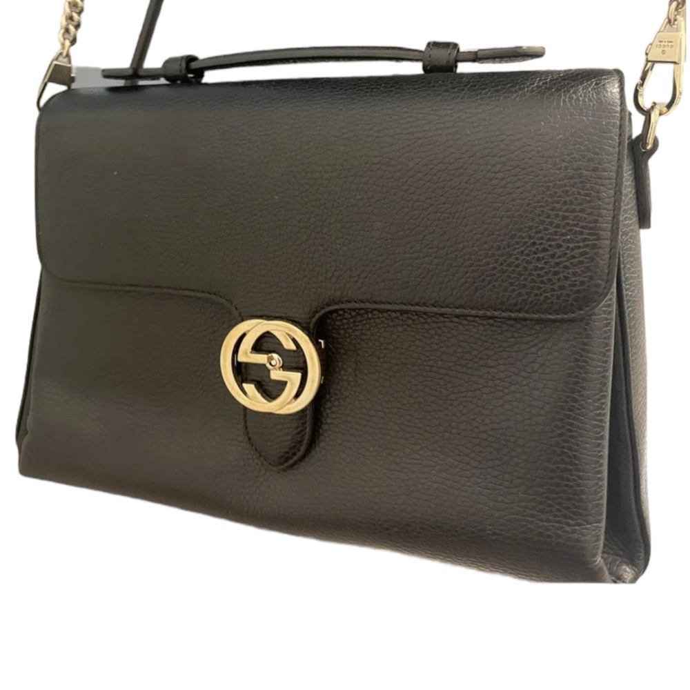Gucci interlocking GG Medium crossbody bag